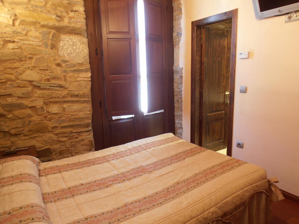 Hostal Virgen De La Encina Ponferrada Pokój zdjęcie