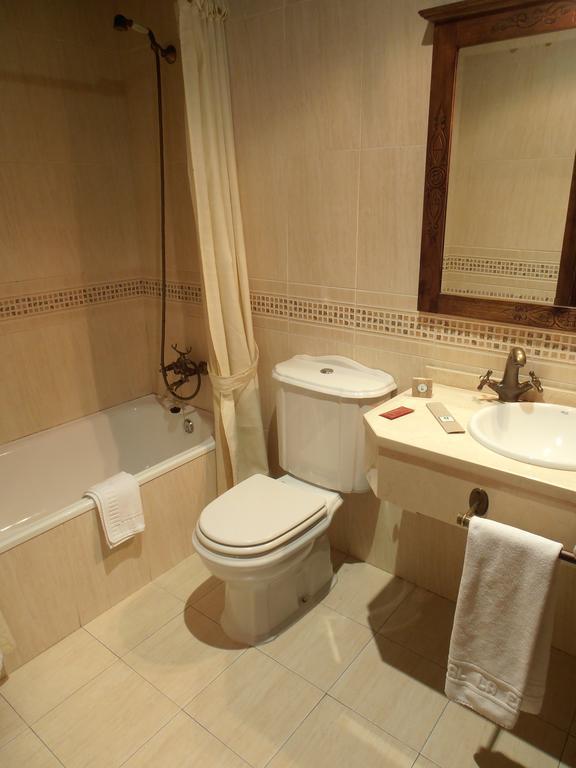 Hostal Virgen De La Encina Ponferrada Pokój zdjęcie