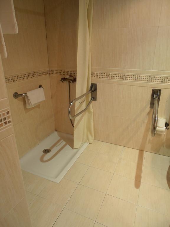 Hostal Virgen De La Encina Ponferrada Pokój zdjęcie