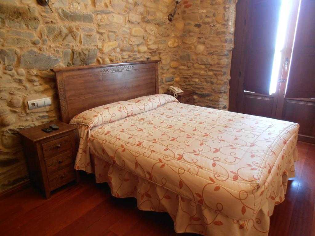 Hostal Virgen De La Encina Ponferrada Pokój zdjęcie