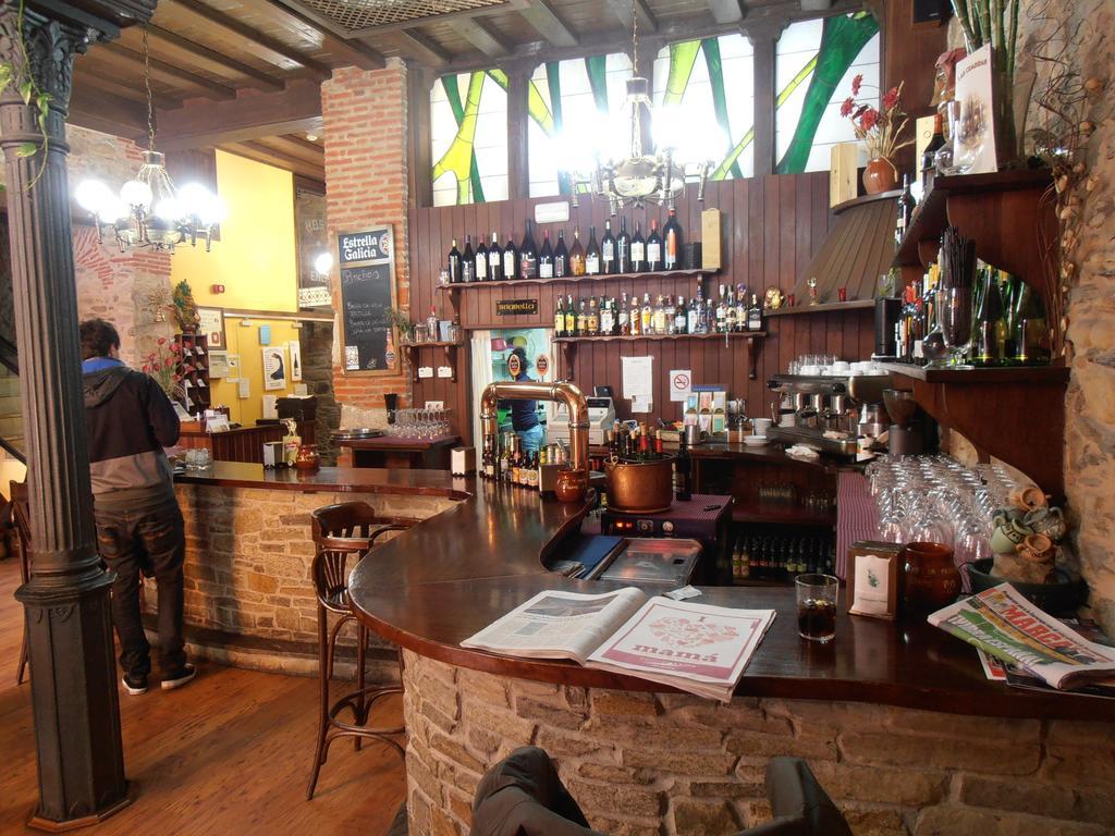 Hostal Virgen De La Encina Ponferrada Zewnętrze zdjęcie