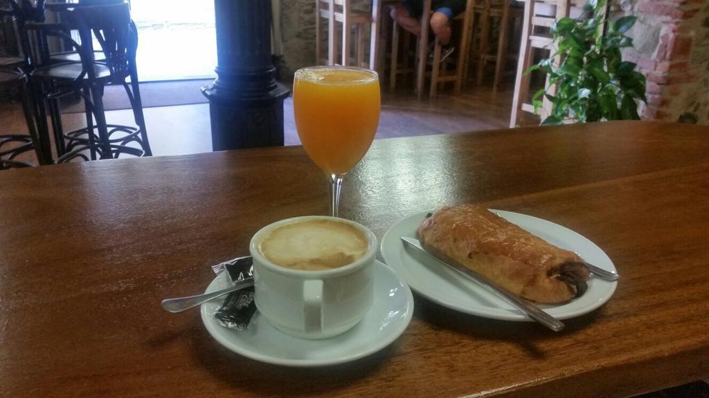 Hostal Virgen De La Encina Ponferrada Zewnętrze zdjęcie